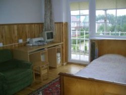 Für die Gäste stehen freundliche Zimmer bereit